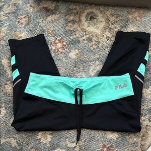 FILA Capri yoga pants L